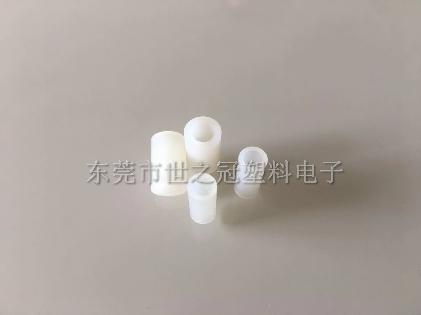 尼龙直通柱