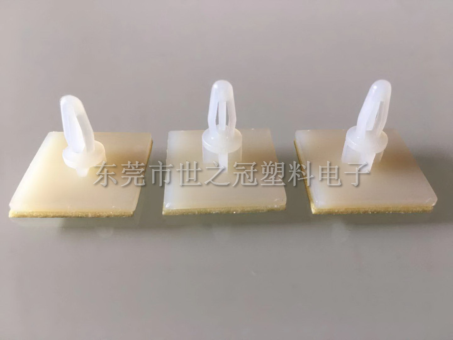 粘式隔离柱HC 