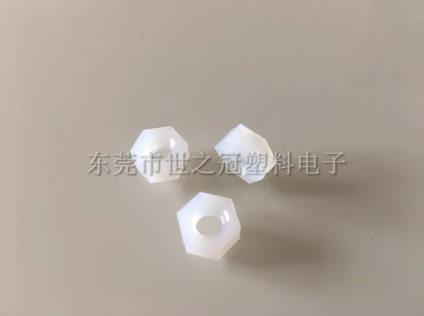 六角螺母